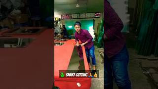 দেখুন গ্লাস কাটার এক অসাধারণ ভিডিওglasscutting for gold house decorations shortsfidytvideo🐍🙏🥀 [upl. by Wadsworth377]