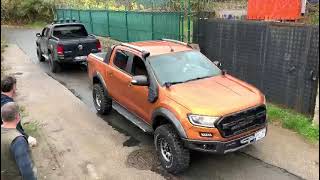 VW Amarok 3000 V6 vs Ford Ranger Wildtrack 3200 [upl. by Aurea24]