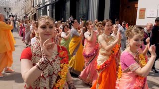 Bol Hari bol hare krishna bhajan  kirtan song  iskcon kirtan Beautiful song [upl. by Faxan]