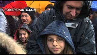 Pope Francis blesses the \bambinelli\ during Sunday Angelus [upl. by Pearl806]