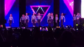 직캠Fancam 190816 이달의 소녀  LOONA  favOriTe at KCON 2019 LA KCON ROOKIES [upl. by Aerdnod]