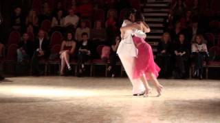 Gustavo Rosas y Gisela NatoliMilonga Reliquias Porteñas London Tango Festivalmpg [upl. by Yecats]