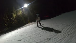 Snowboarding Snowshoe West Virginia  following my beginner gf round 2  Silver Creek 21 [upl. by Erdnua]