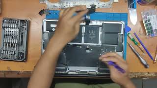 Macbook Pro 15inch A1707 Keyboard Replacement [upl. by Aikram]