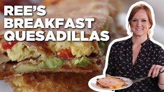 Ree Drummonds Breakfast Quesadillas  The Pioneer Woman  Food Network [upl. by Sicard]