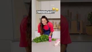 Was heißt jetzt Zwiebelsalat😂 sallyswelt zwiebelsalat lukaspodolski food fyp [upl. by Akiras]