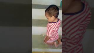 Mera beta sidhiyon per chadhna Sikh Gaya vah bhi Khud Se😅🥰😍tranding cutebaby shortvideo [upl. by Alihs]