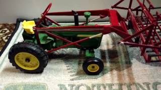 116 scale John Deere 4010 and custom built Farmhand F11 loader [upl. by Cummins573]