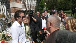 Alain Delons sons greet their late fathers fans  AFP [upl. by Issy]