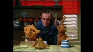 pipkins 1973 classic kids tv clean sweep featuring Jonathan Kydd as Tom [upl. by Einafats]