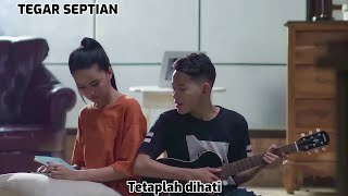 Tetaplah Dihati  Tegar Septian  Video Lirik Lagu Indonesia [upl. by Einafats]