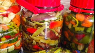 Karışık turşu tarifi kütür kütür yemeye doyamazsınız mixed pickle recipes recata de pepillinos [upl. by Tibbs]