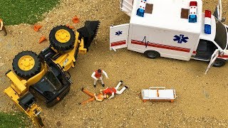 Amazing RC Tractor JCB Backhoe Crash Recovery Bruder RC ambulance and JCB [upl. by Obe]