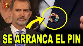 Felipe VI HARTO SE QUITA EL PIN de la Agenda 2030💥 [upl. by Boniface]