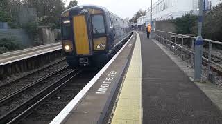 Southeastern 375924 At Gillingham Kent For Dover Priory Via Faversham 12112024 [upl. by Vergil630]