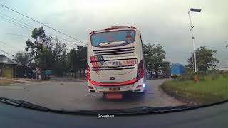 Dibelakang Bus Pelangi sebelum masuk Terminal BRPS Pekanbaru [upl. by Selrac]