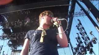 Kaiser Chiefs  Every day I Love U Less and Less  Coachella 2012 [upl. by Quinta]