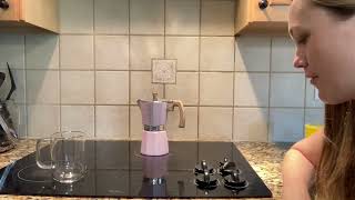 Review of the GROSCHE Milano Moka pot Stovetop Espresso Maker Greca Coffee Maker Pink 9 cup [upl. by Glenn299]