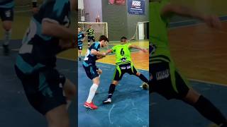 A caneta reversa 🤯⚽️🙅🏽‍♂️ futsal drible skills [upl. by Lyman]