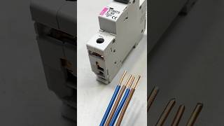 How to Crimp 4 Wires into a Circuit Breaker [upl. by Yeldarb188]