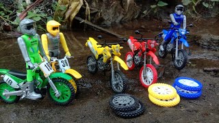 Supermotor crossDietcast pro motocross dirt bike finger superbikehonda teamsuzuki015motocross [upl. by Candis]