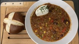 Noyan macht ein leckeren Chili Con Carne Eintopf mit euch 🌶 [upl. by Leitao]