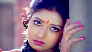 Sogasu Chooda Tarama  Video Song  Mister Pellam Movie Songs  Rajendra Prasad  Aamani [upl. by Elocyn]