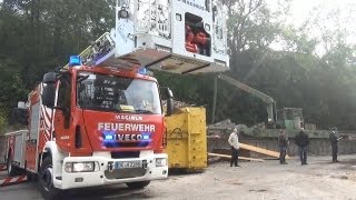 Jugendfeuerwehr Attendorn und Feuerwehr im Einsatz mit THW und Roten Kreuz auf Feuerwehrübung [upl. by Dorella944]