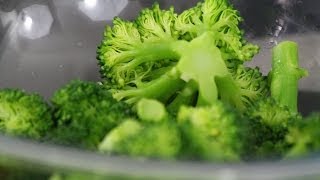 How to Steam Broccoli [upl. by Meggy]