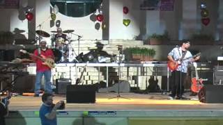 Chris Tofield Band  Live at the Belevski Guitar Show 2005wmv [upl. by Adelheid855]