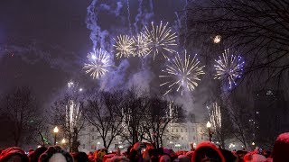 Jour de lAn à Québec une fête complète avec Toboggan [upl. by Pitarys]