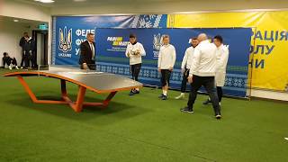 Текбол на quotОлимпийскомquot КоноплянкаКараваев vs МалиновскийЗинченко  ZinchenkoampCo play Teqball [upl. by Dafodil586]