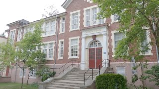 KERRISDALE Elementary School  Vancouver BC Canada  Tour [upl. by Serdna212]