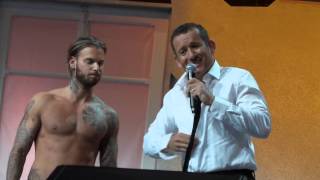 M Pokora et Dany Boon  Les Enfoirés 2014  Strasbourg  19012014 [upl. by Vesta]