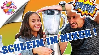 SCHLEIM IM MIXER machen ðŸ™ˆ MAKING SLIME in BLENDER  Funktioniert das  Mileys Welt [upl. by Nehttam]