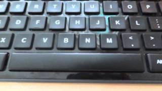 Review of the Logitech K750 wireless keyboard and M705 Wireless mouse combo [upl. by Sremmus]