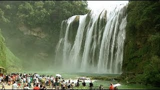 Chinas Largest Waterfall Attracts Record Visitors during National Day Holiday [upl. by Yentterb]