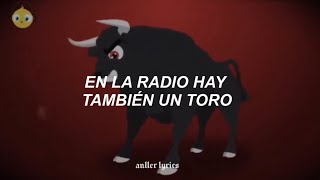 en la radio hay tambien un toro pollito pio Letra [upl. by Vedetta961]