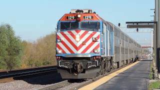 Metra engine 129 leads a outbound train from Chicago to Elburn IL [upl. by Lorrin]