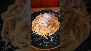 Pasta con ragù giallo alla bolognese recipe 🤤 Lionfield shorts italianfood [upl. by Aicilev]