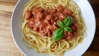 Spaghetti mit Salsiccia Tomaten Sauce Rezept  Pasta with Salsiccia Tomato Sauce  ENG SUBS [upl. by Lehar]