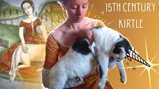 Making a thrifty medieval dress 15th century kirtle on the cheap [upl. by Dorie]