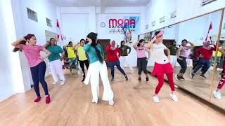 CONGA  LINE DANCE  CHOREO  EUN JULEE  KOR   NOV 2023  DEMO  MDC [upl. by Nosnibor]