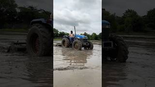 New holland 4wd tractor working shorts trending tractor [upl. by Mohkos539]