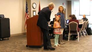 Adams Elementary School kindergarten student Sophia Stainaker and fifth grader Julianne Murray talk [upl. by Rez851]