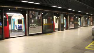 London Underground Jubilee Line Arriving amp Departing  Canary Wharf 2016 [upl. by Glantz213]