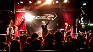 The Undertones  Get Over You live  Academy Dublin 210516 [upl. by Siramaj112]