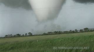 Beautiful Manitoba F3 Tornado Is a Behemoth l 6232007 HD [upl. by Melicent]