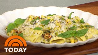 Pasta With Creamy Zucchini Sauce Try This Easy Recipe [upl. by Eirojam412]