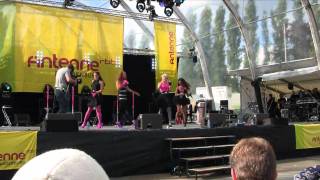 Queensberry Live  Too Young auf der IFA 2010 [upl. by Vernier]